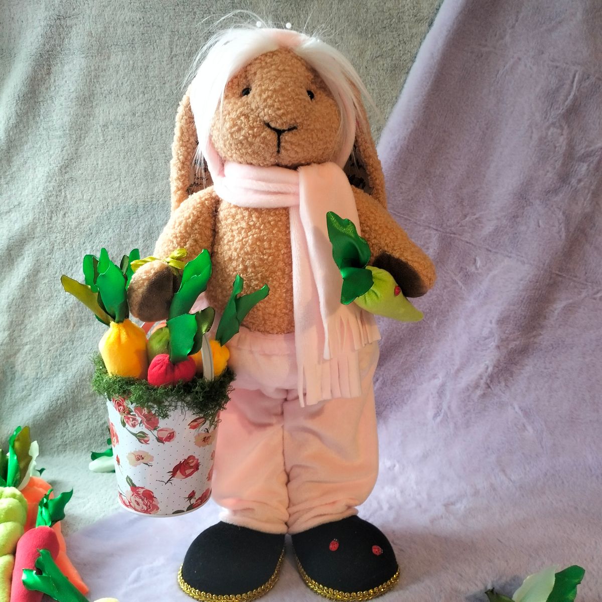 Króliczek stojący 🐇